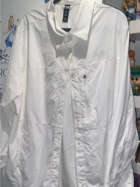 The North Face White Button-Front Lightweight Jacket